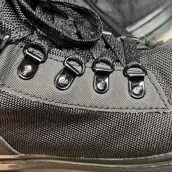 Dr Martens Combs Poly Casual Boots Sz 8 US - Picture 11 of 12